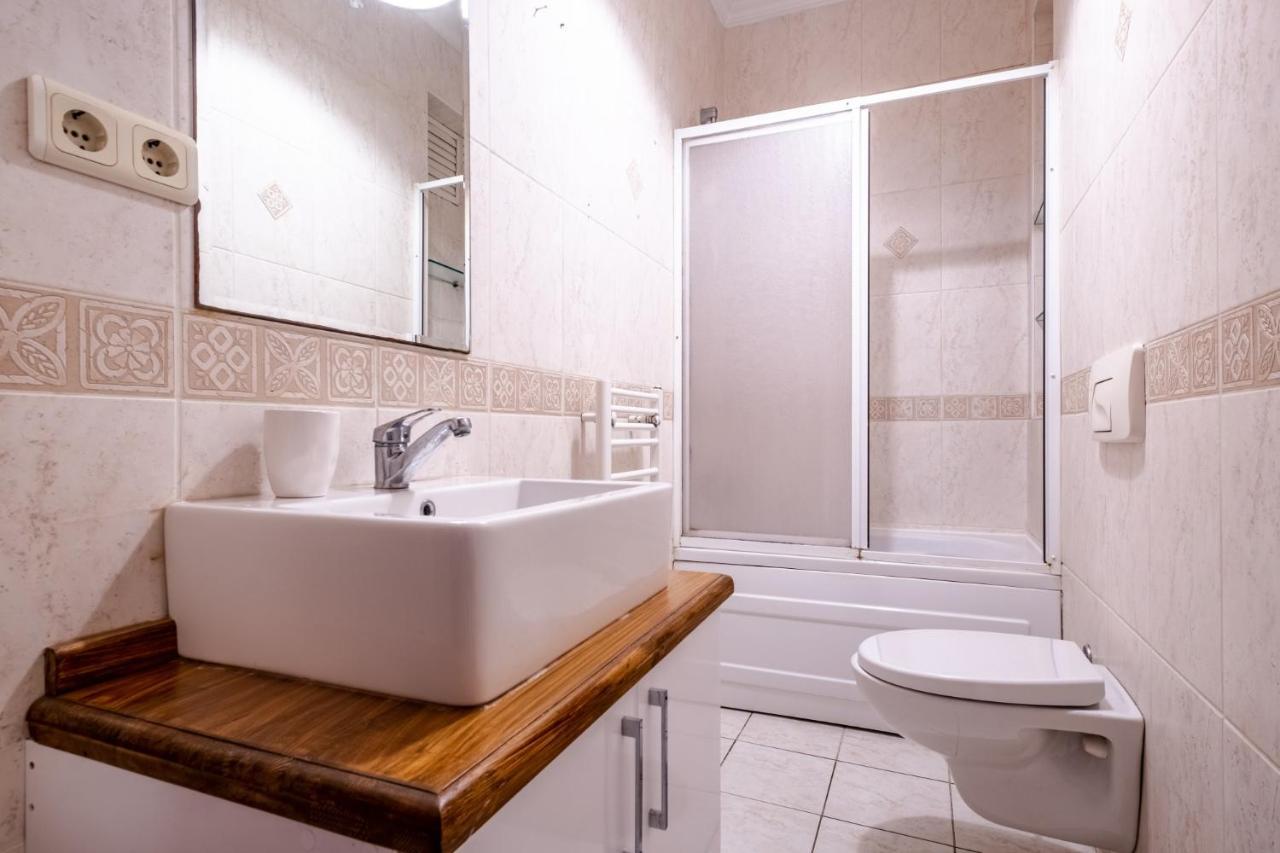 Centrally Located Apartment With Balcony In Sisli Istanbul Exterior foto